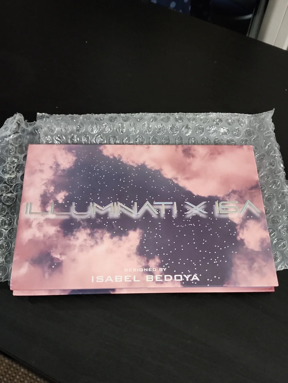 NWOT Illimunati Glam Pallette